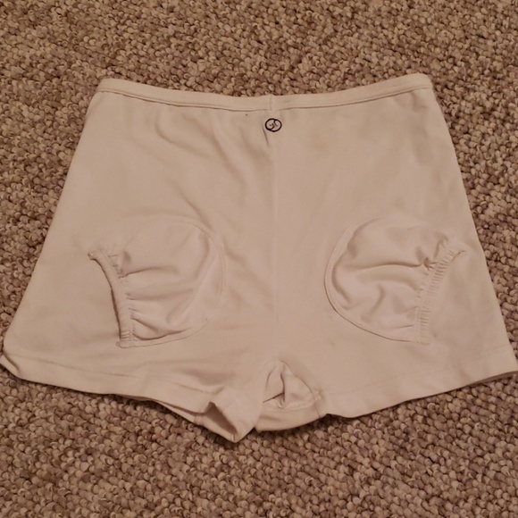 Adidas shorts - Picture 2 of 3